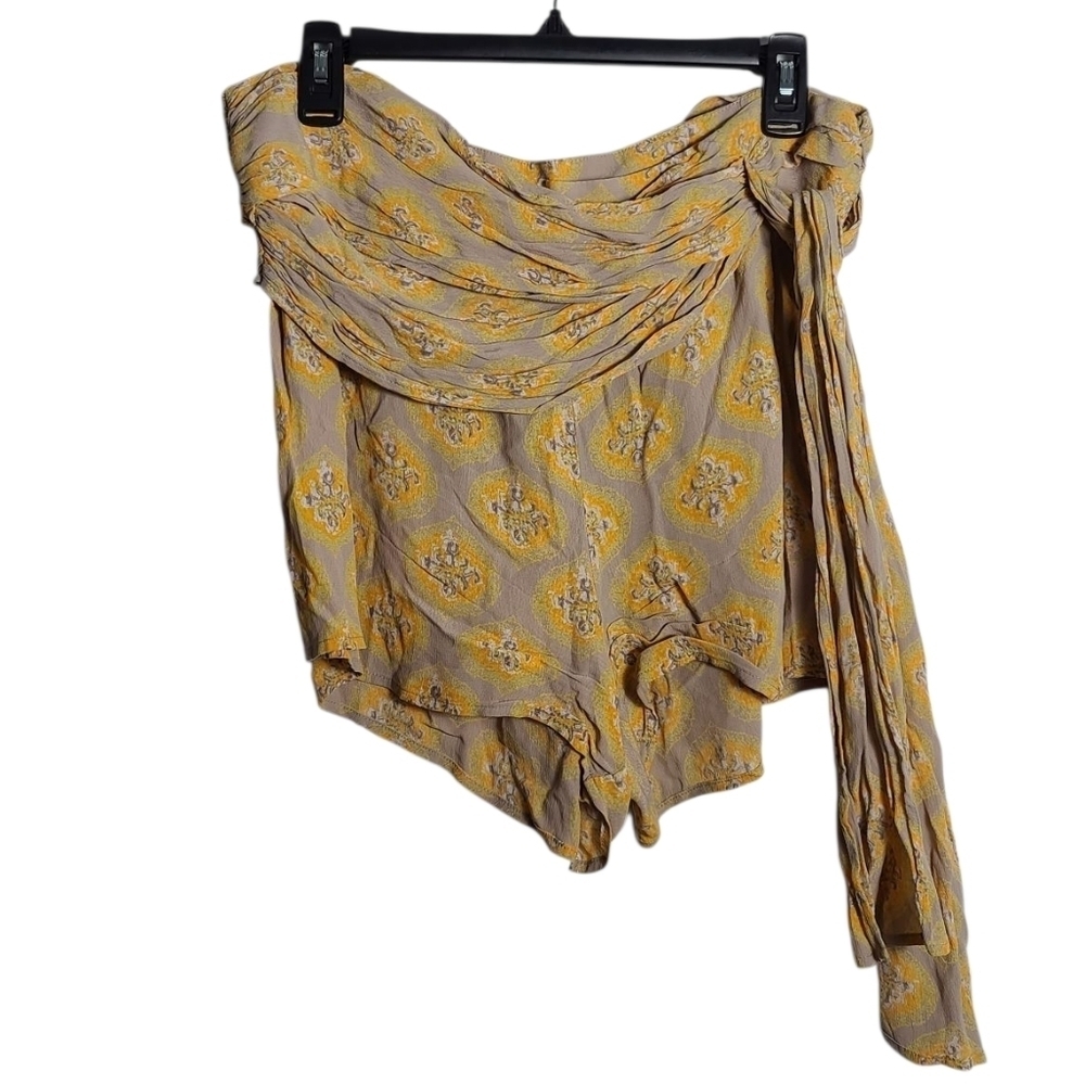 FREE PEOPLE Extreme Faux Solid Wrap Tie Waist Yellow Floral Short Size 10